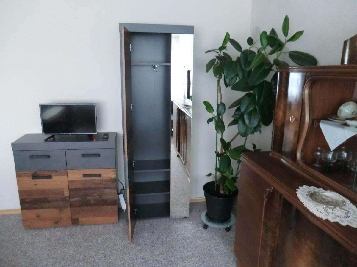 Fam.Schwenkel Bed & Breakfast Simmersfeld Bagian luar foto